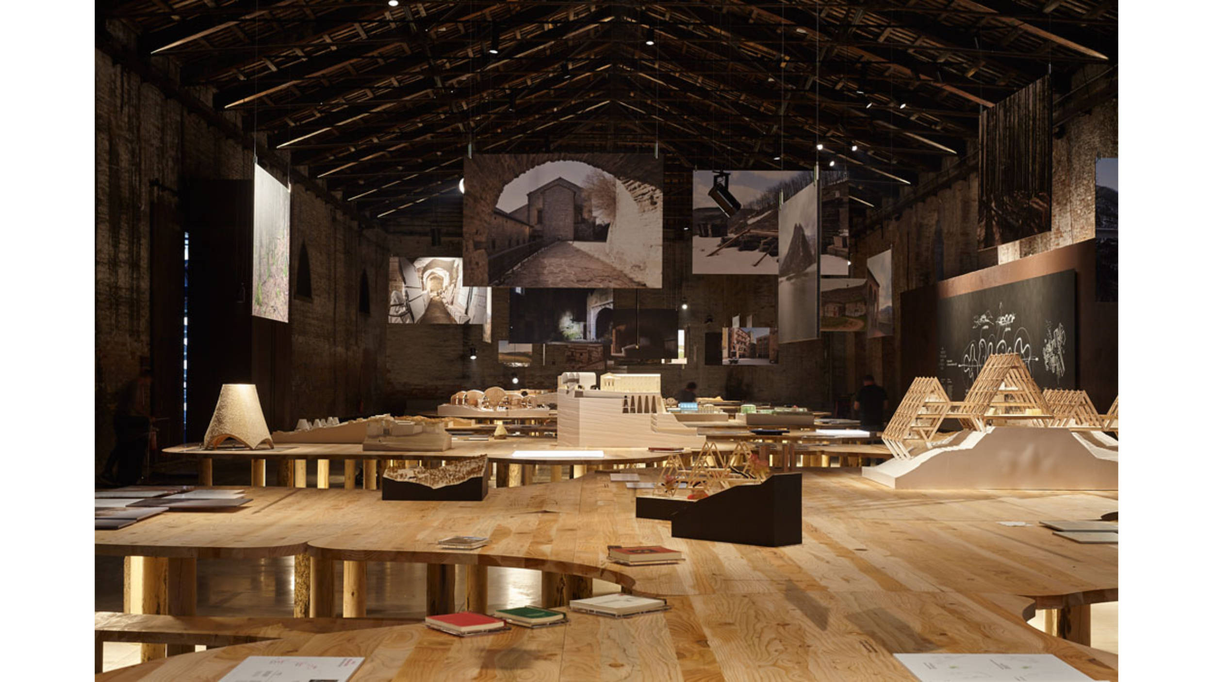 Biennale-4